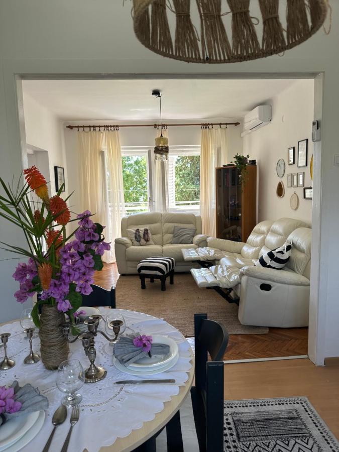 Cosy Family Apartment Marina Kastela Near Airport Zewnętrze zdjęcie