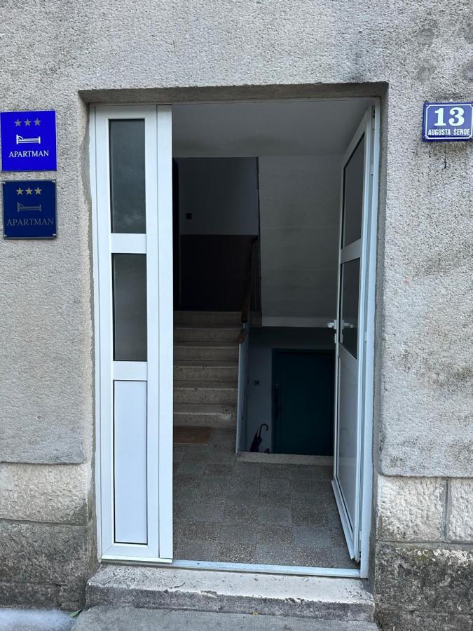 Cosy Family Apartment Marina Kastela Near Airport Zewnętrze zdjęcie