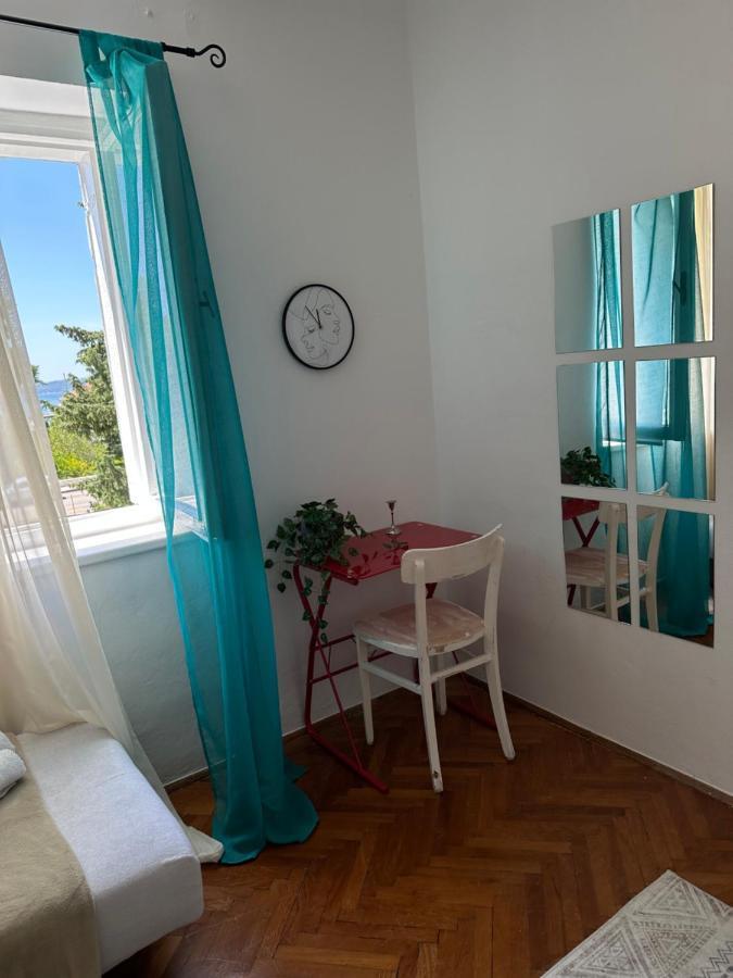 Cosy Family Apartment Marina Kastela Near Airport Zewnętrze zdjęcie