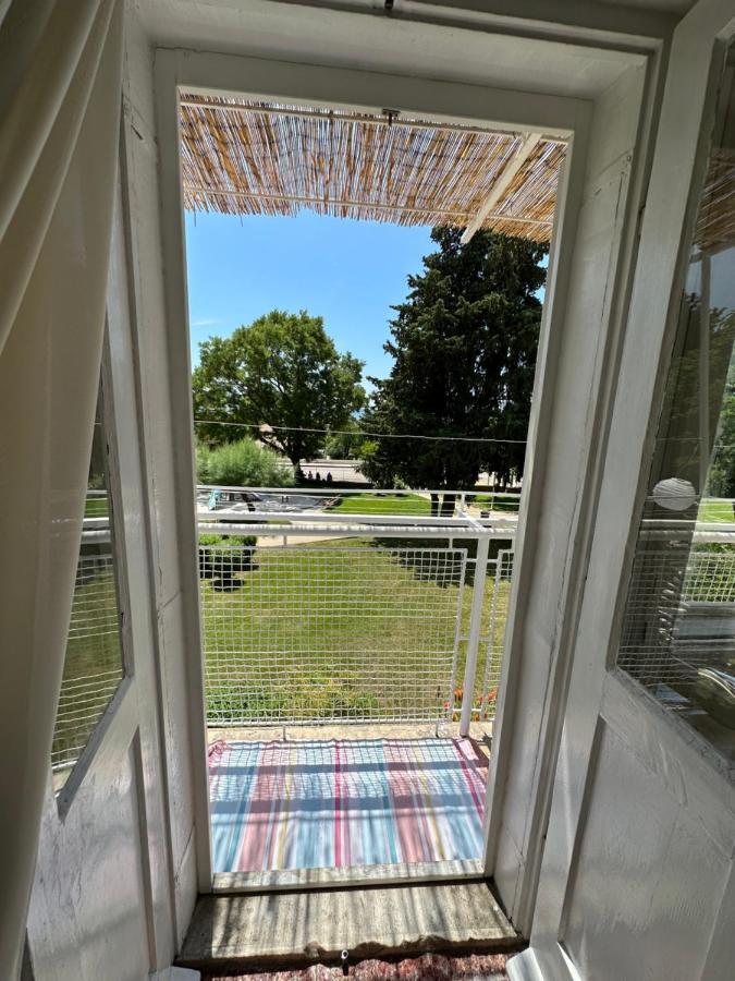 Cosy Family Apartment Marina Kastela Near Airport Zewnętrze zdjęcie
