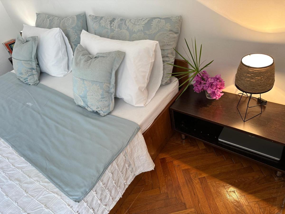 Cosy Family Apartment Marina Kastela Near Airport Zewnętrze zdjęcie
