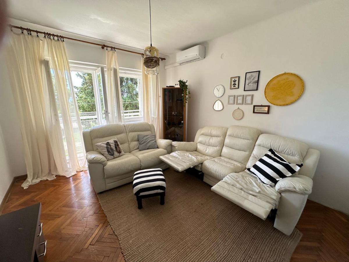 Cosy Family Apartment Marina Kastela Near Airport Zewnętrze zdjęcie