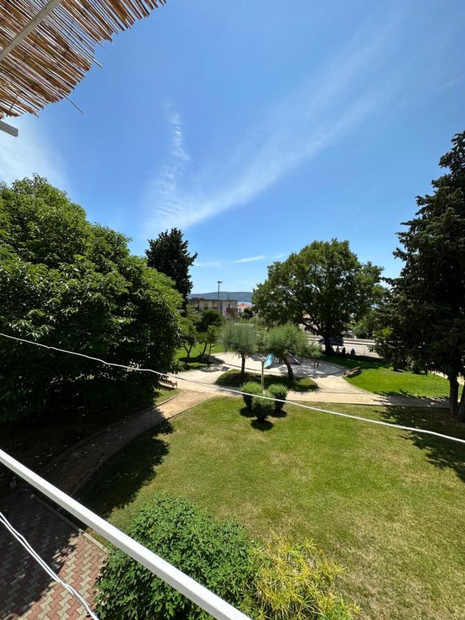 Cosy Family Apartment Marina Kastela Near Airport Zewnętrze zdjęcie
